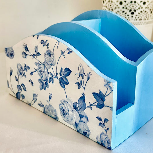 Blue Rose Cutlery Holder with Napkin Slot | Floral Cutlery holder for dining table | Pastel Woods