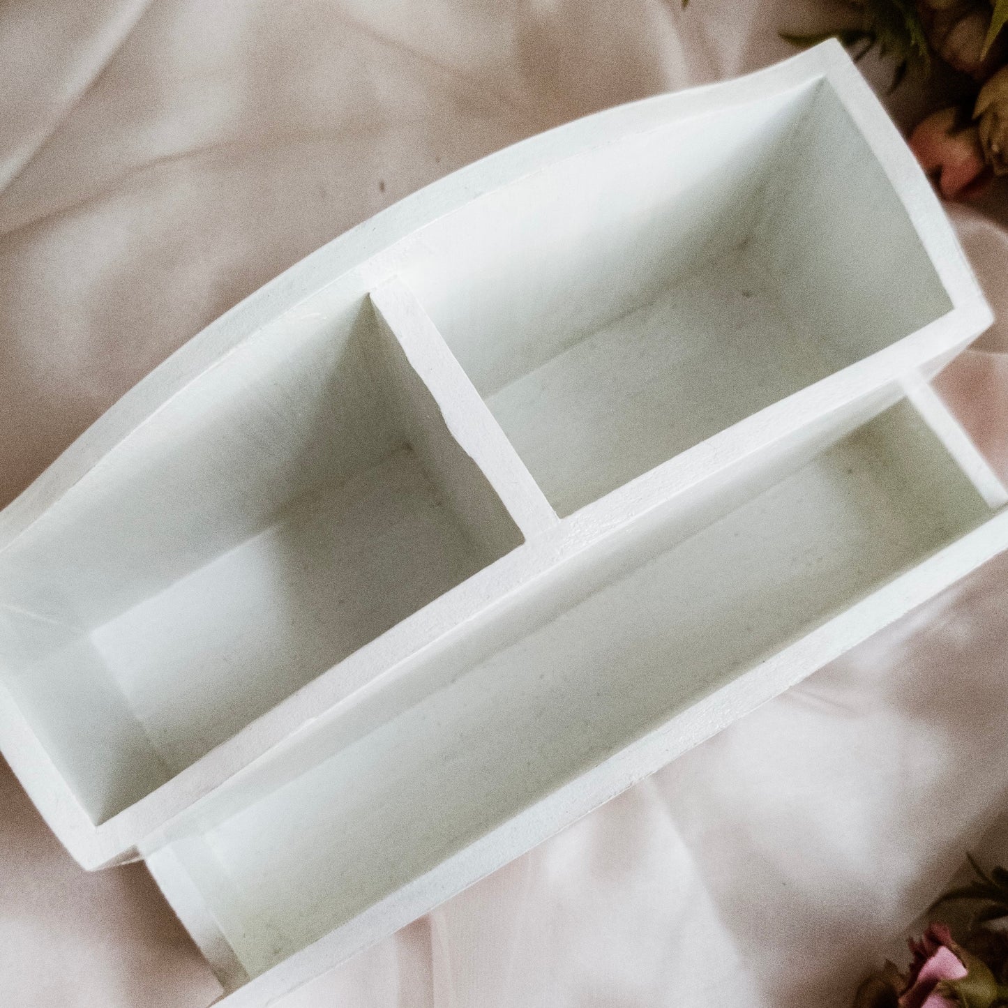 Scarlet Rose Cutlery Holder with Napkin Slot | Floral Cutlery holder for dining table | Pastel Woods