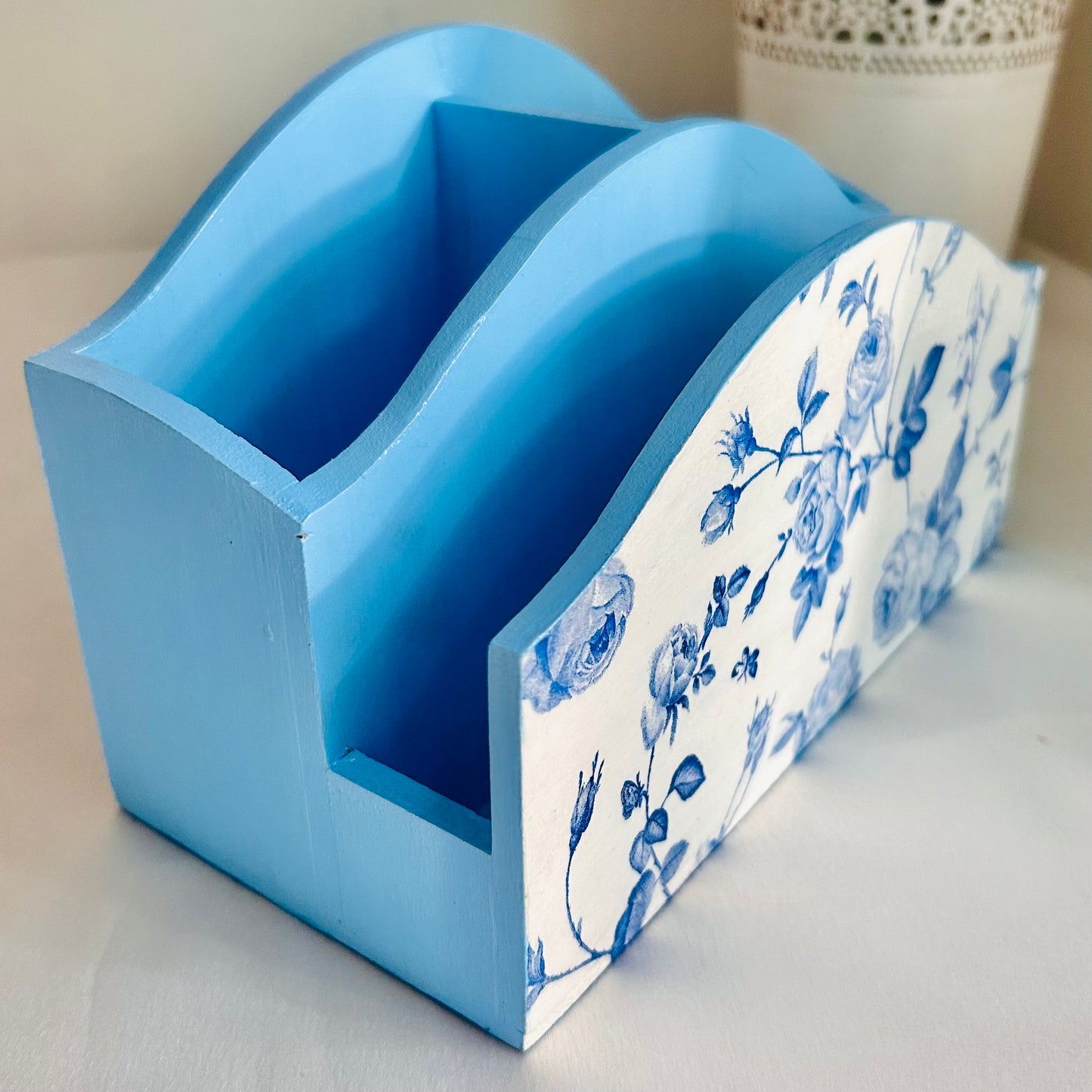 Blue Rose Cutlery Holder with Napkin Slot | Floral Cutlery holder for dining table | Pastel Woods