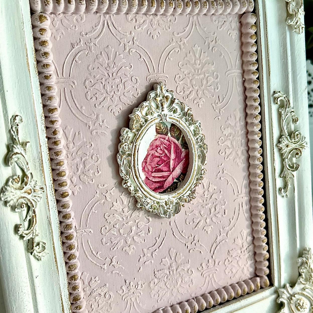 Victorian decor frames | Vintage decor accents | Victorian carved tabletop frames