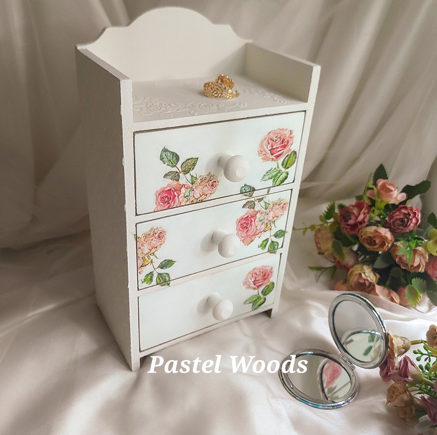 Shabby Roses Chest of Drawer