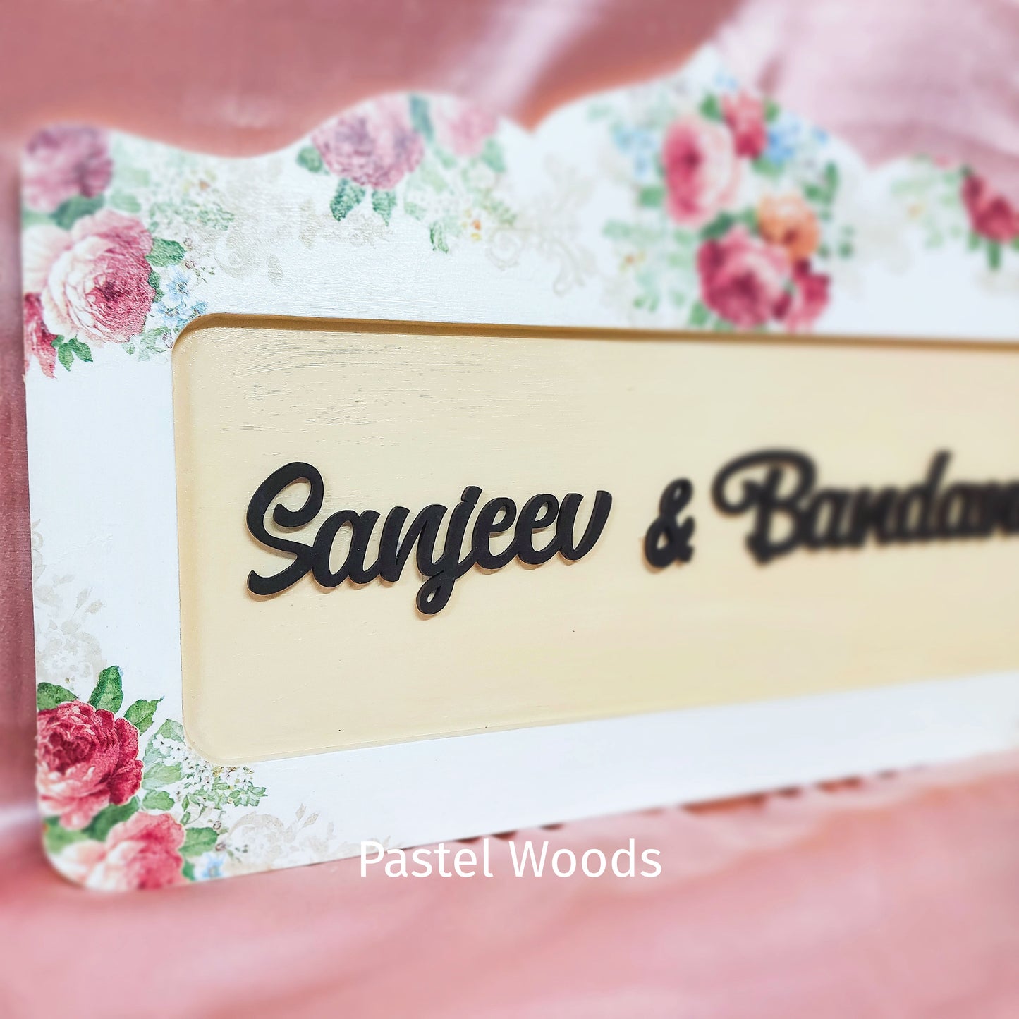 Vintage Victorian Charm Nameplate