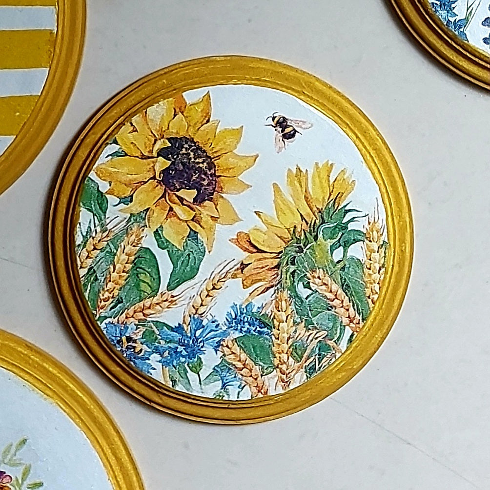 Round Wall Plates | Wall Hanging - Happy Yellow
