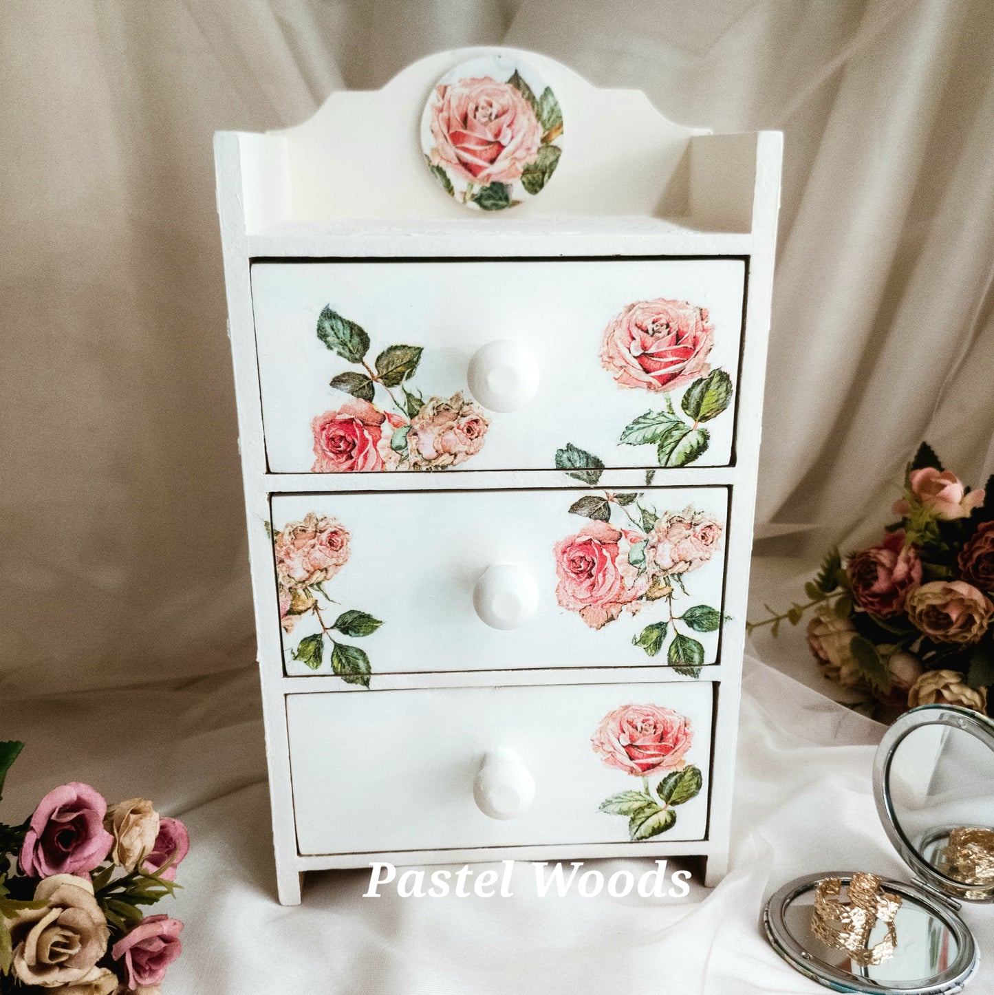 Shabby Roses Chest of Drawer