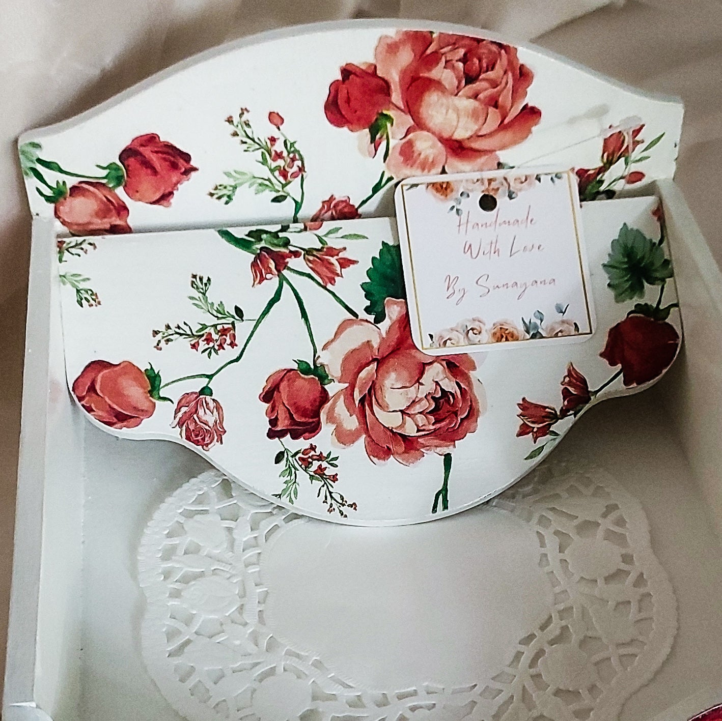 Red Rose Square Tissue Box / Square Napkin Holder / Tissue Holder for Home Office Car