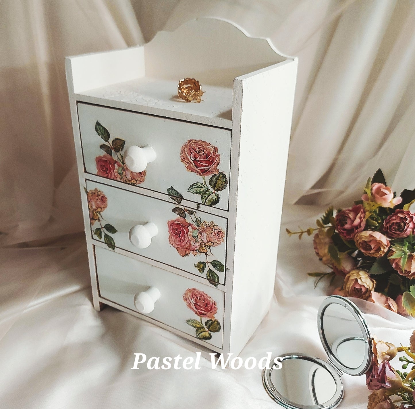 Shabby Roses Chest of Drawer