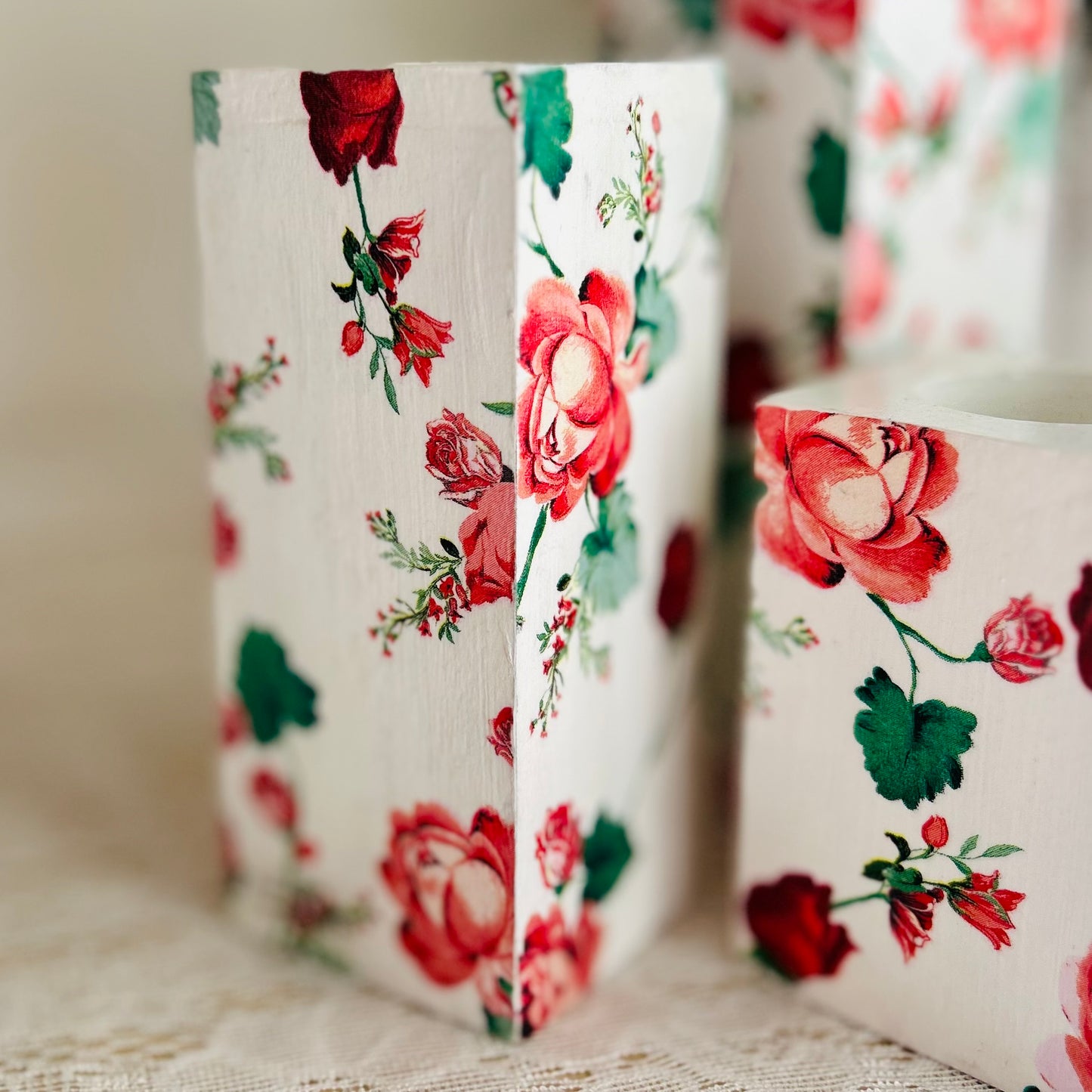 Red Rose Tealight Candle Holder Set of 3 | Floral Candle Stands for Romantic Home Decor & Gifting