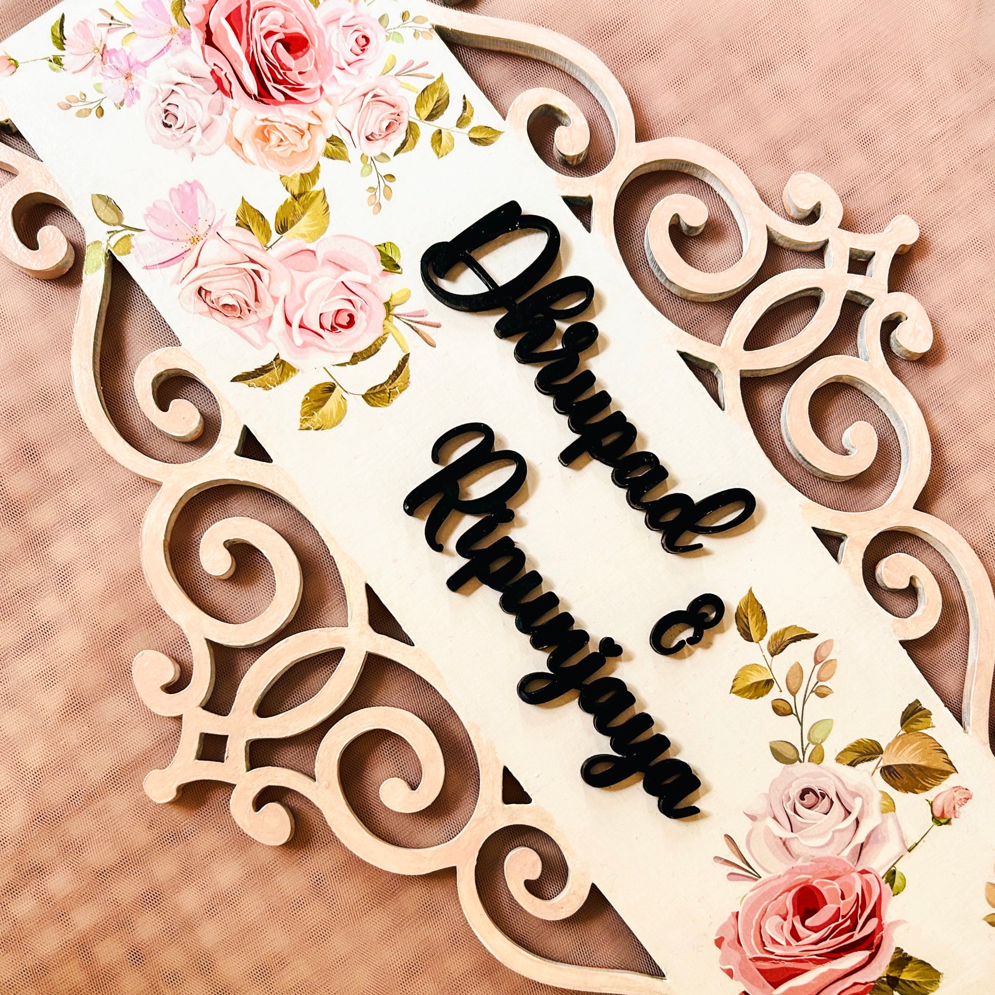 Shabby Chic floral nameplate