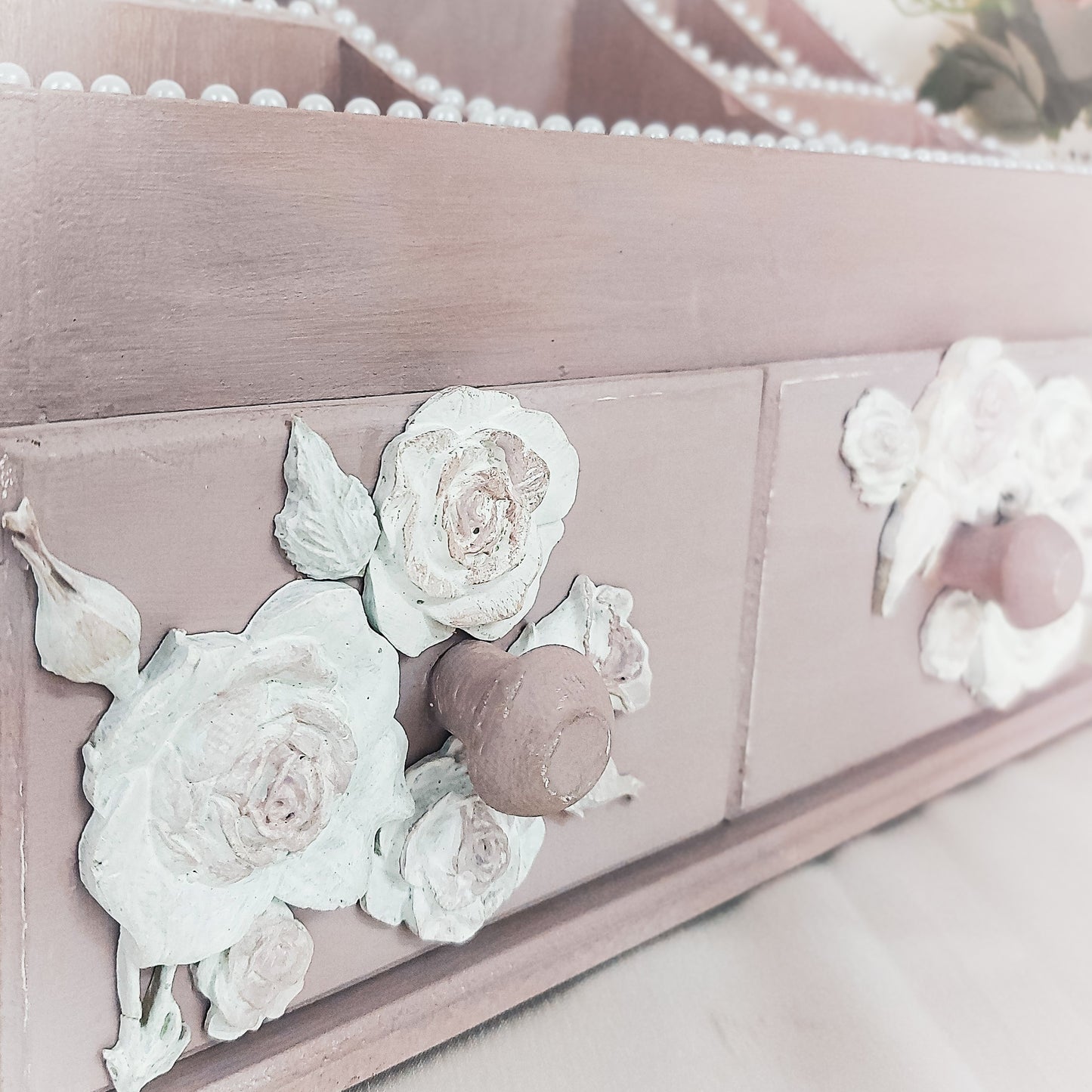 Rose Reverie Makeup & Jewellery Organiser | 7 compartments & 2 drawers