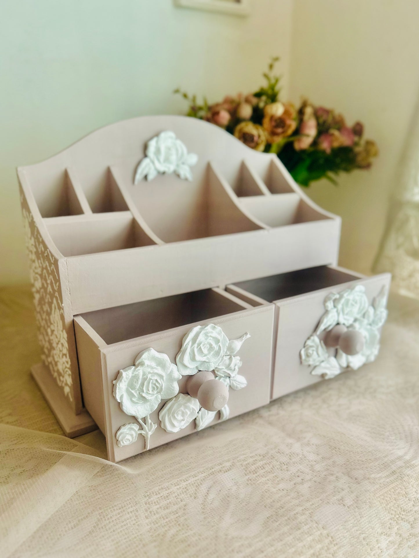 Rose Reverie Makeup & Jewellery Organiser | 7 compartments & 2 drawers