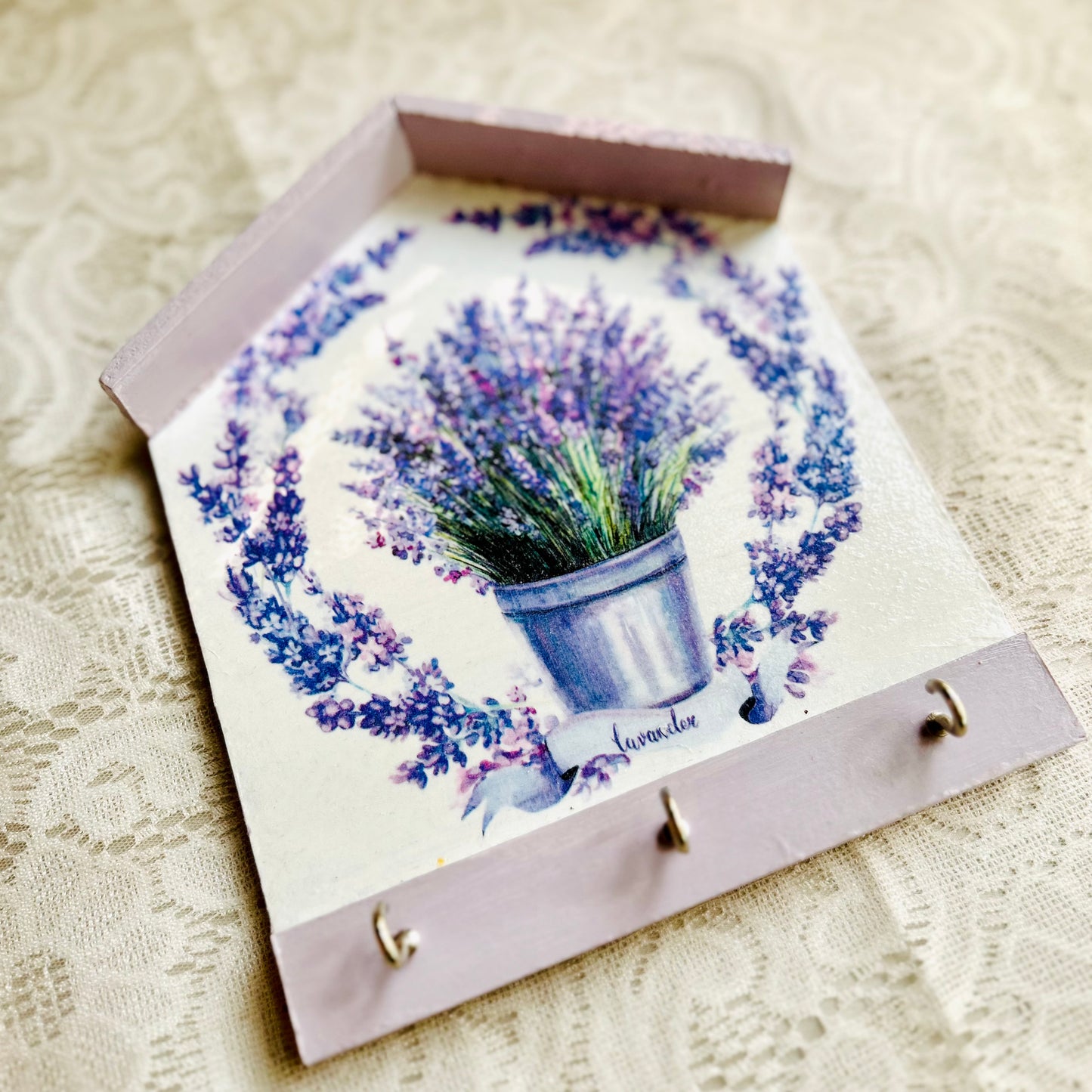 Lavendar Hut Keyholder | Wall Key hanger for gifting | with 3 hooks
