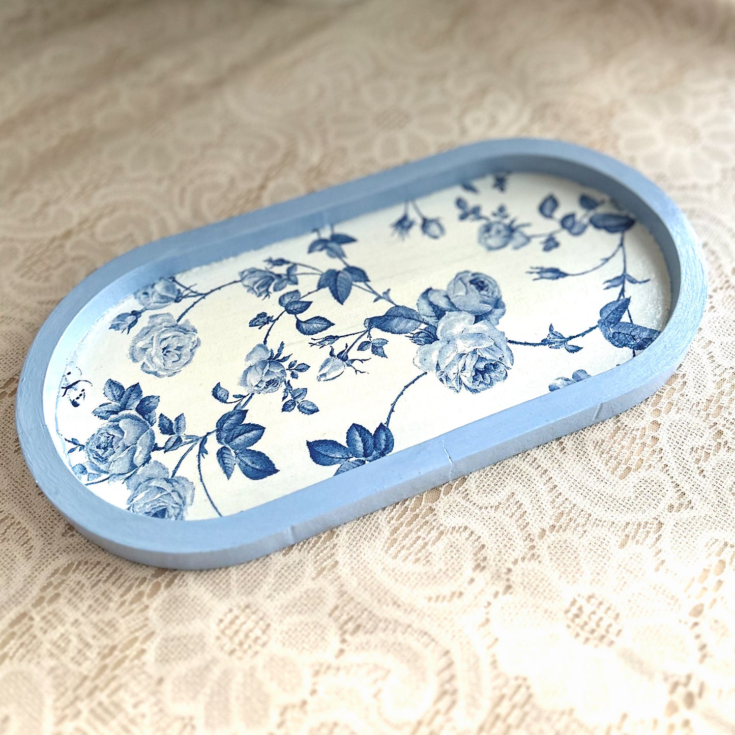 Mini Oval Floral Wooden Trinket Tray | Vintage Cottage Decor - Blue Willow