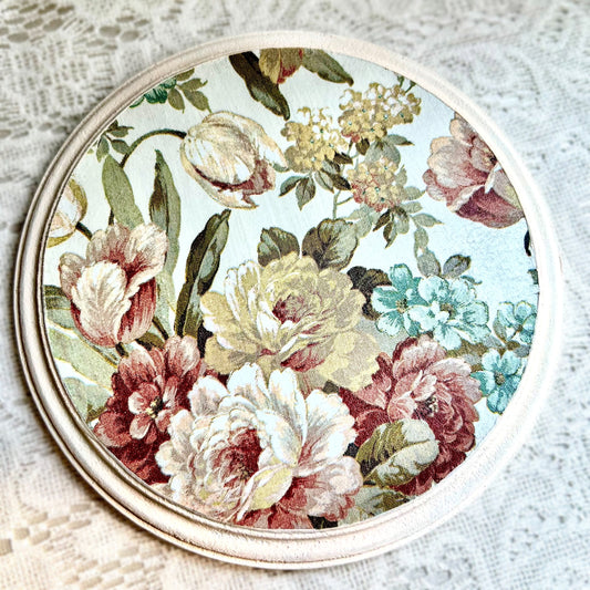 Round Wall Plates | Beige Wall Decor - Beige Beauty