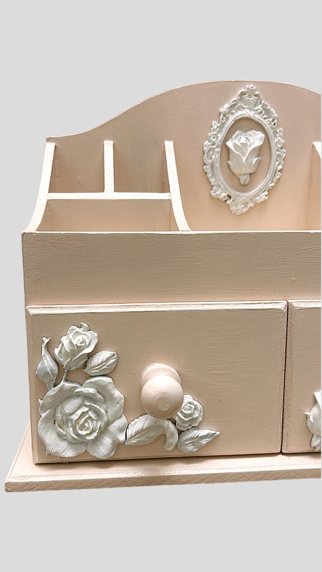 Rose Reverie Cream Makeup & Jewelry Organizer | 7 Compartments & 2 Drawers