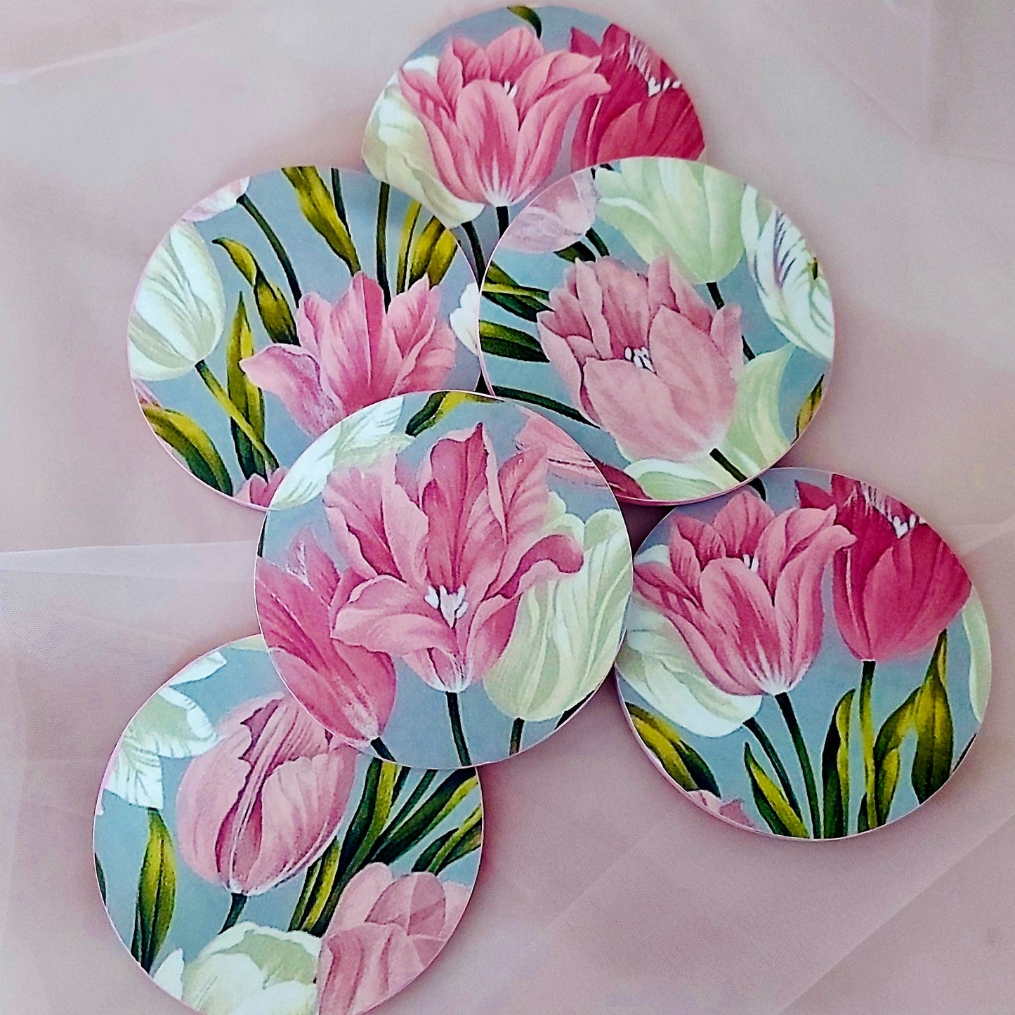 Pretty Lily Round Coaster set for cups, glasses