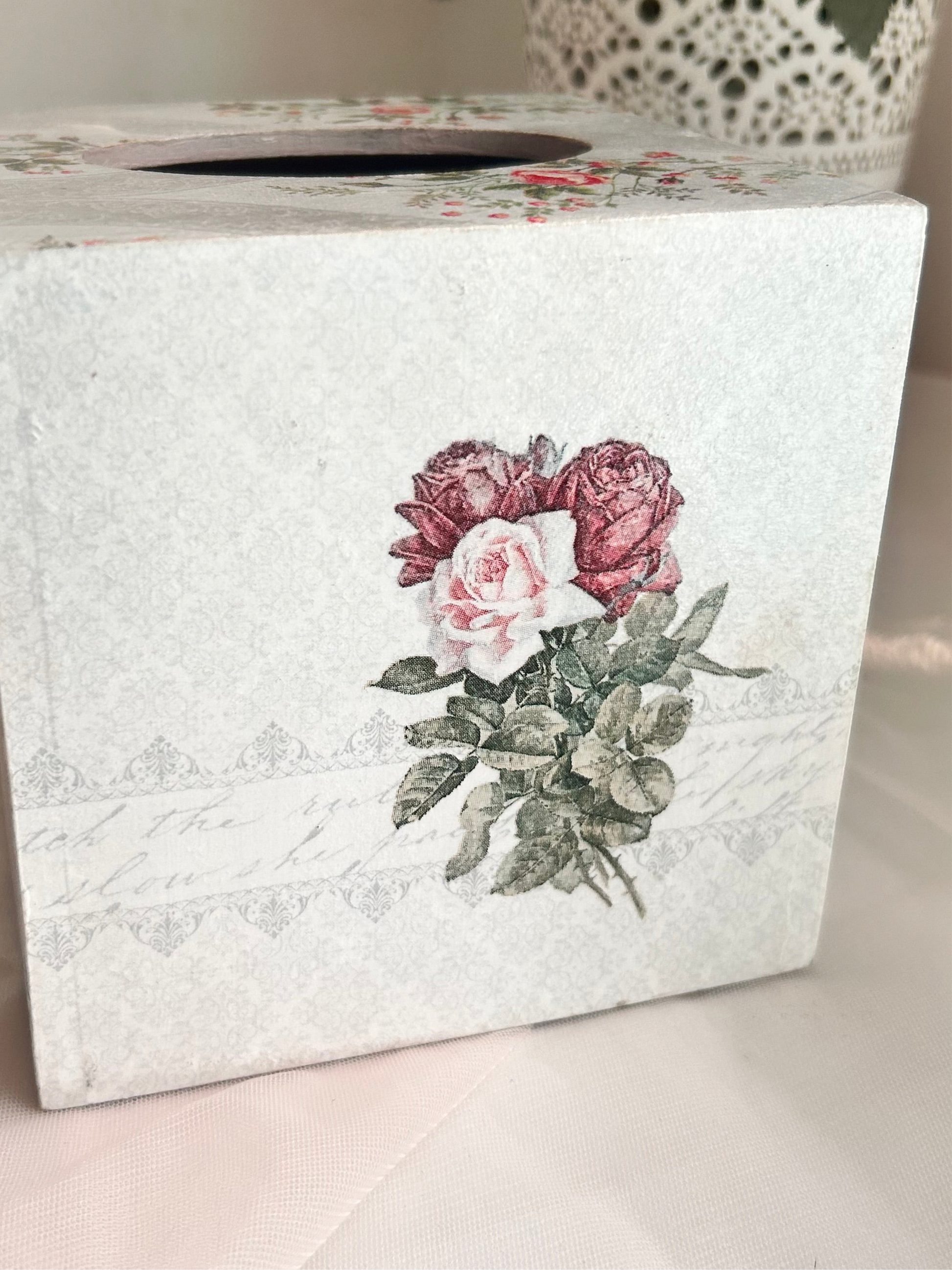 Elegant grey cube tissue box 
