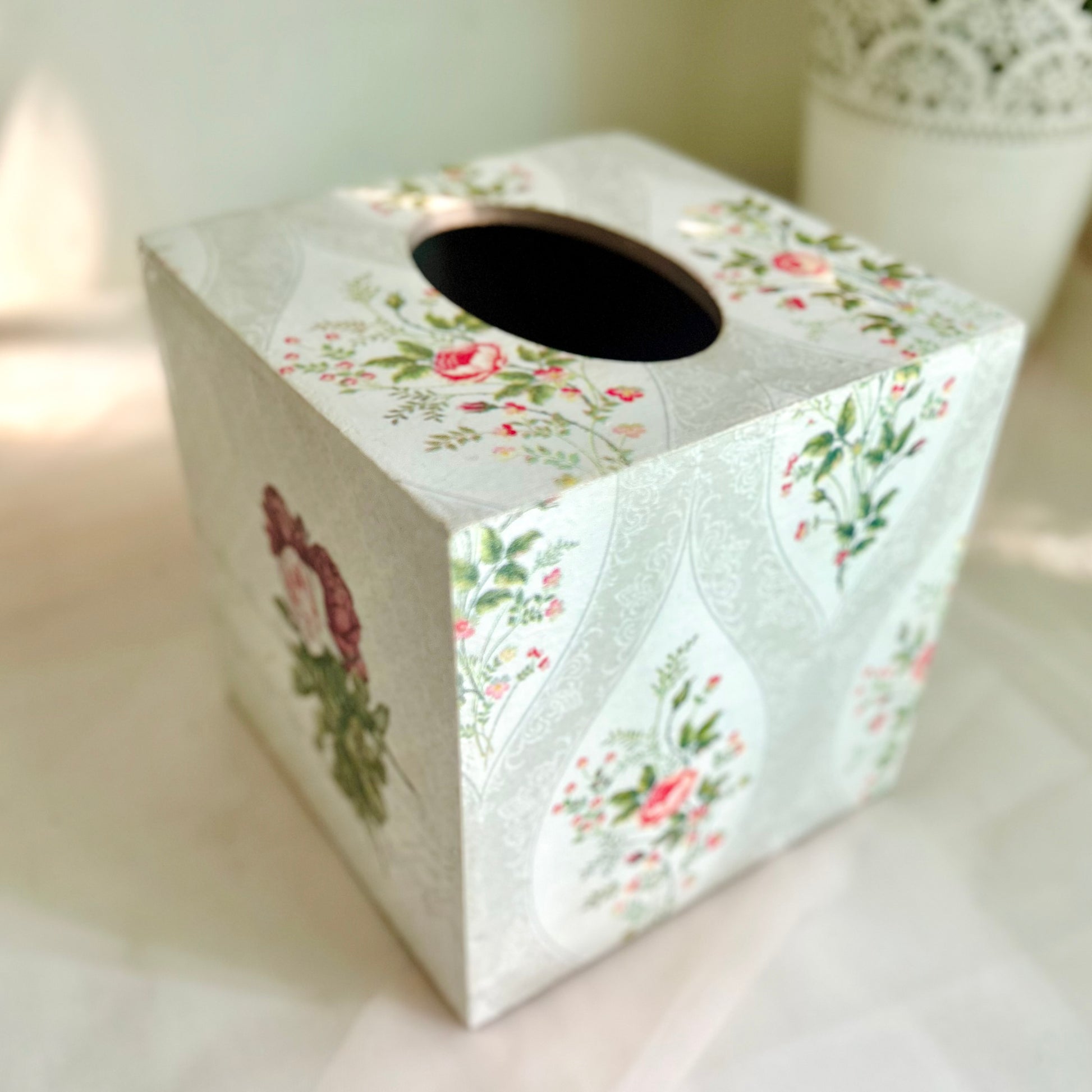 Elegant grey cube tissue box 