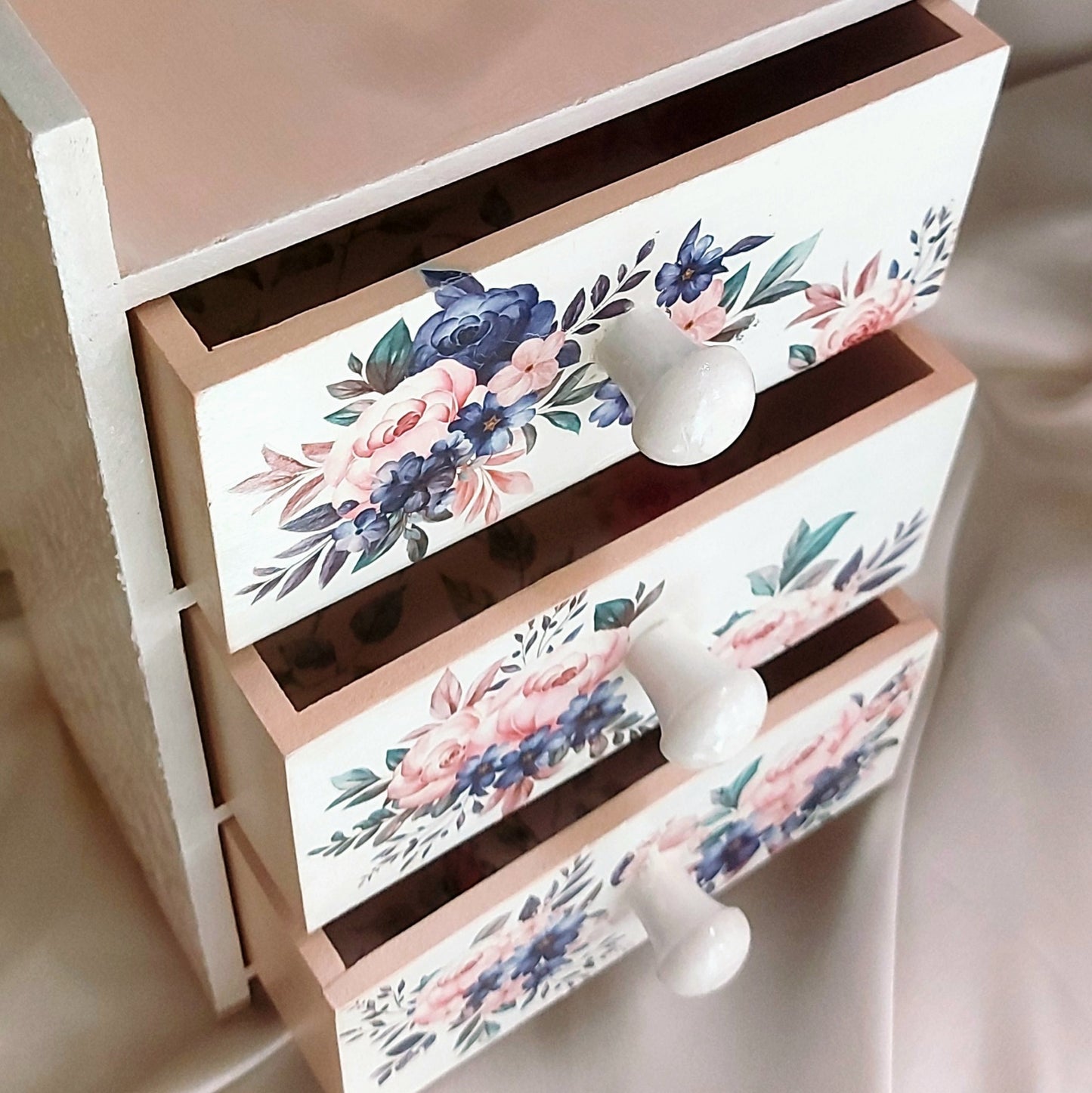 Peach Blue Charm Chest of Drawer