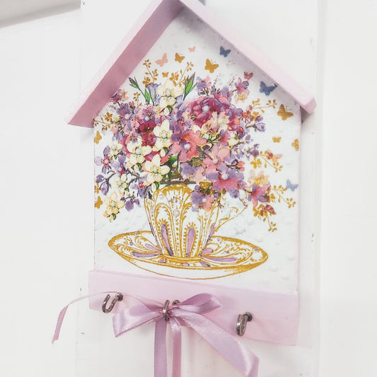Hut Keyholder | Wall Key hanger for gifting | wall decor with 3 hooks | Pink Floral